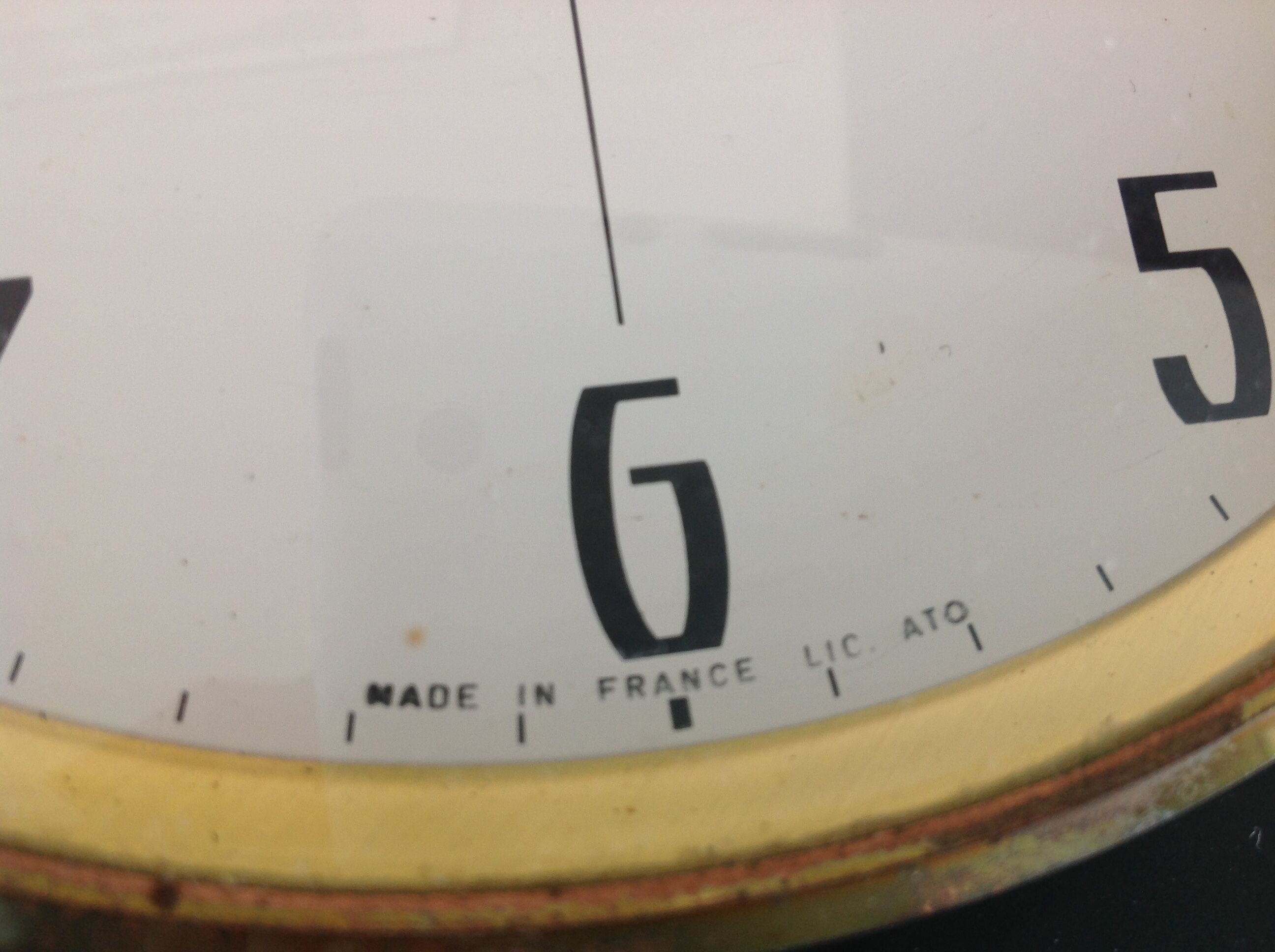 Flash Transistor/ vintage 50-60s black formica clock