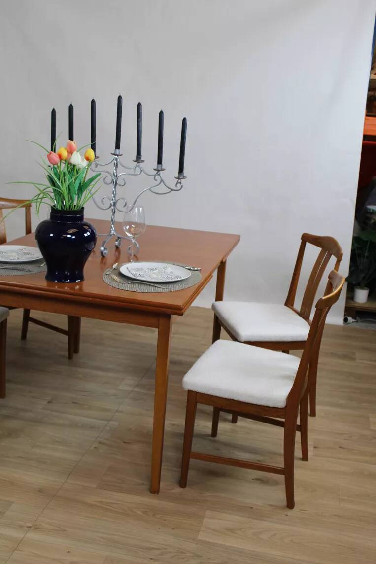 Table rectangulaire vintage en teck avec rallonges, Suède 1960