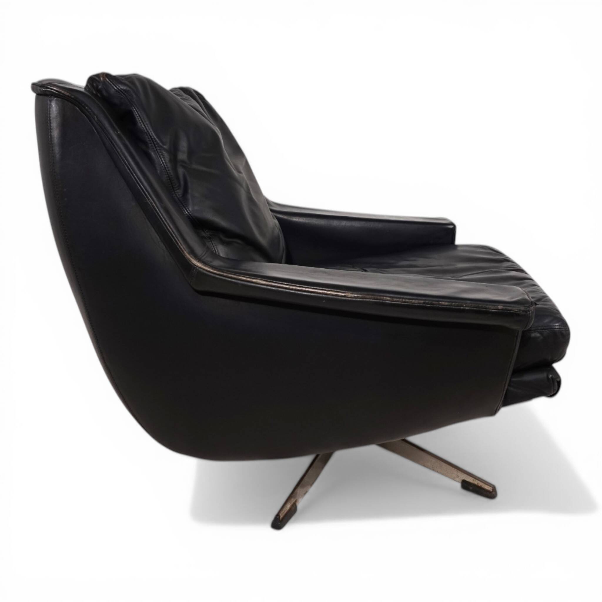 ESA 802 Black Leather Lounge Chair by Werner Langenfeld, 1970