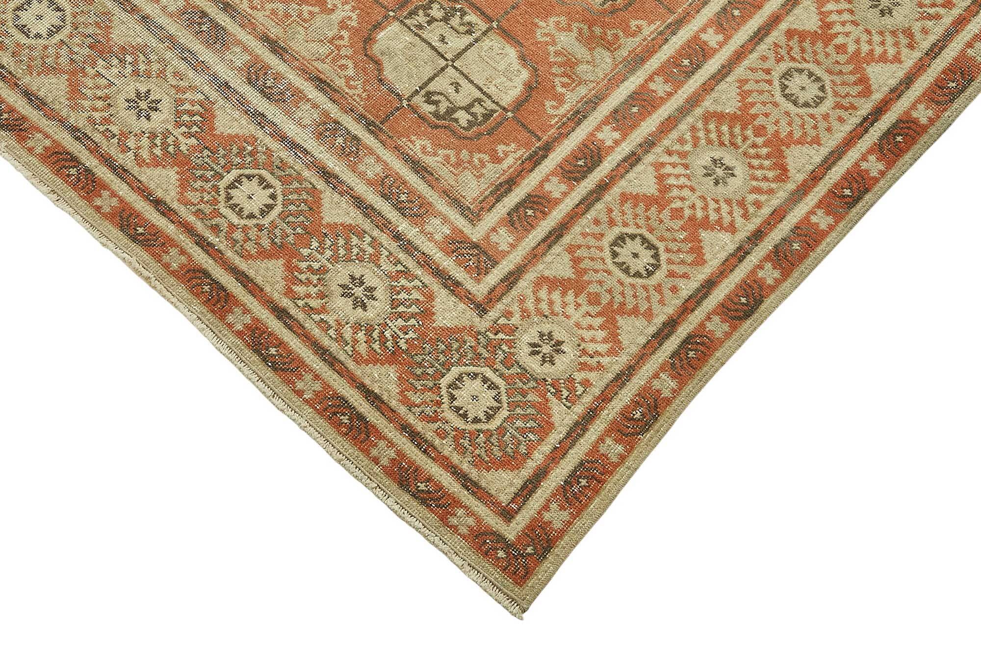 Turkish Vintage Anatolian Rug 190 cm x 275 cm