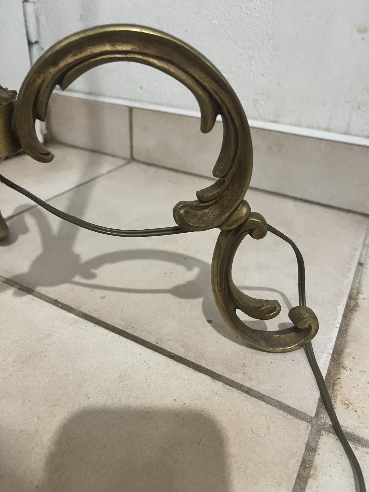 Vintage floor lamp in brass / bronze - Classic style / Lo