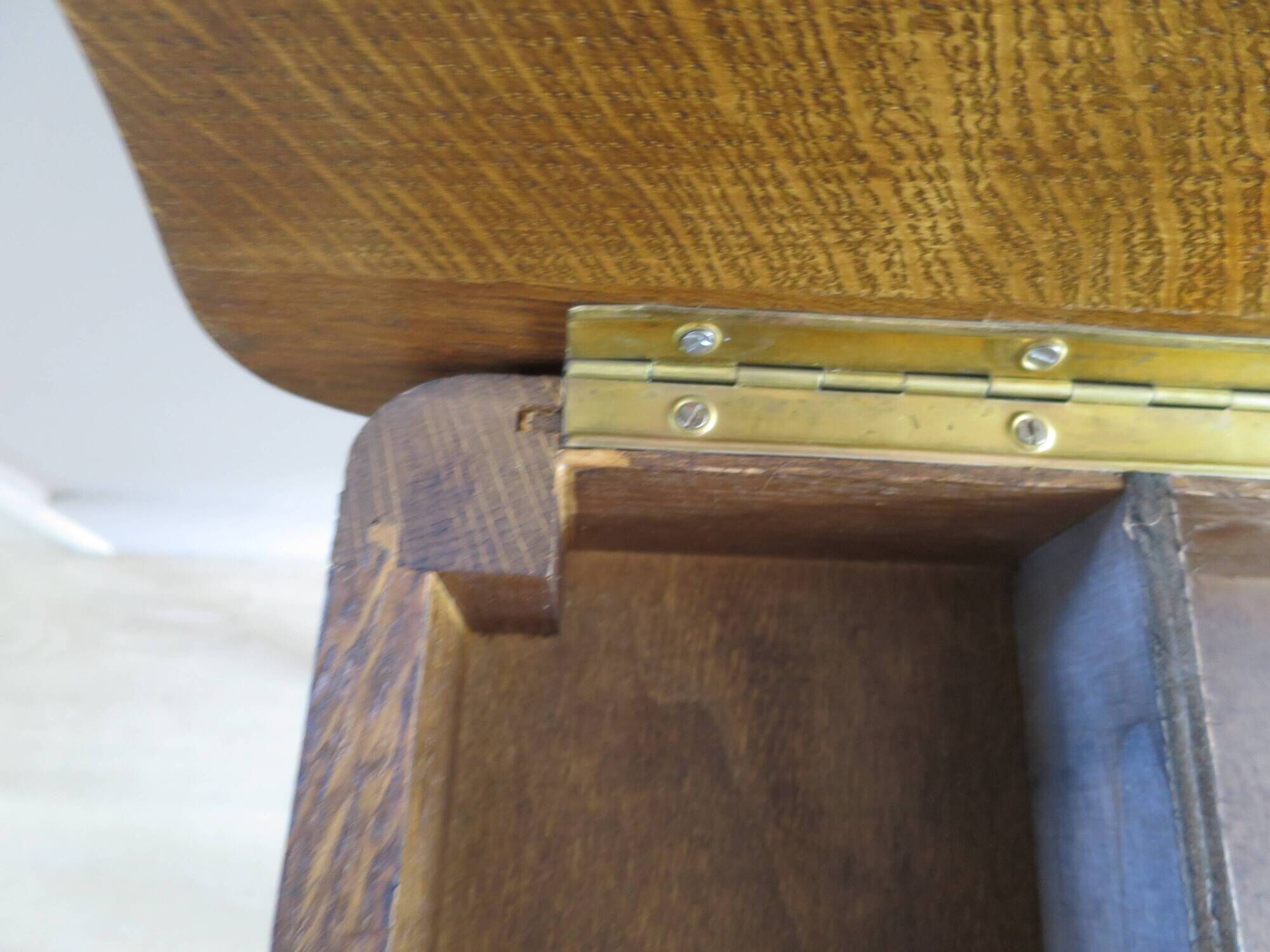 Vintage - Charming work table - Small chest of drawers/dressing table - Louis XV style - Cabriole legs - 2 drawers
