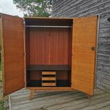 Vintage dressing cabinet
