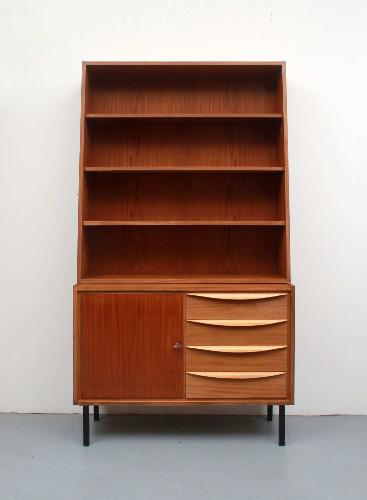 Bibliothèque des années 1950