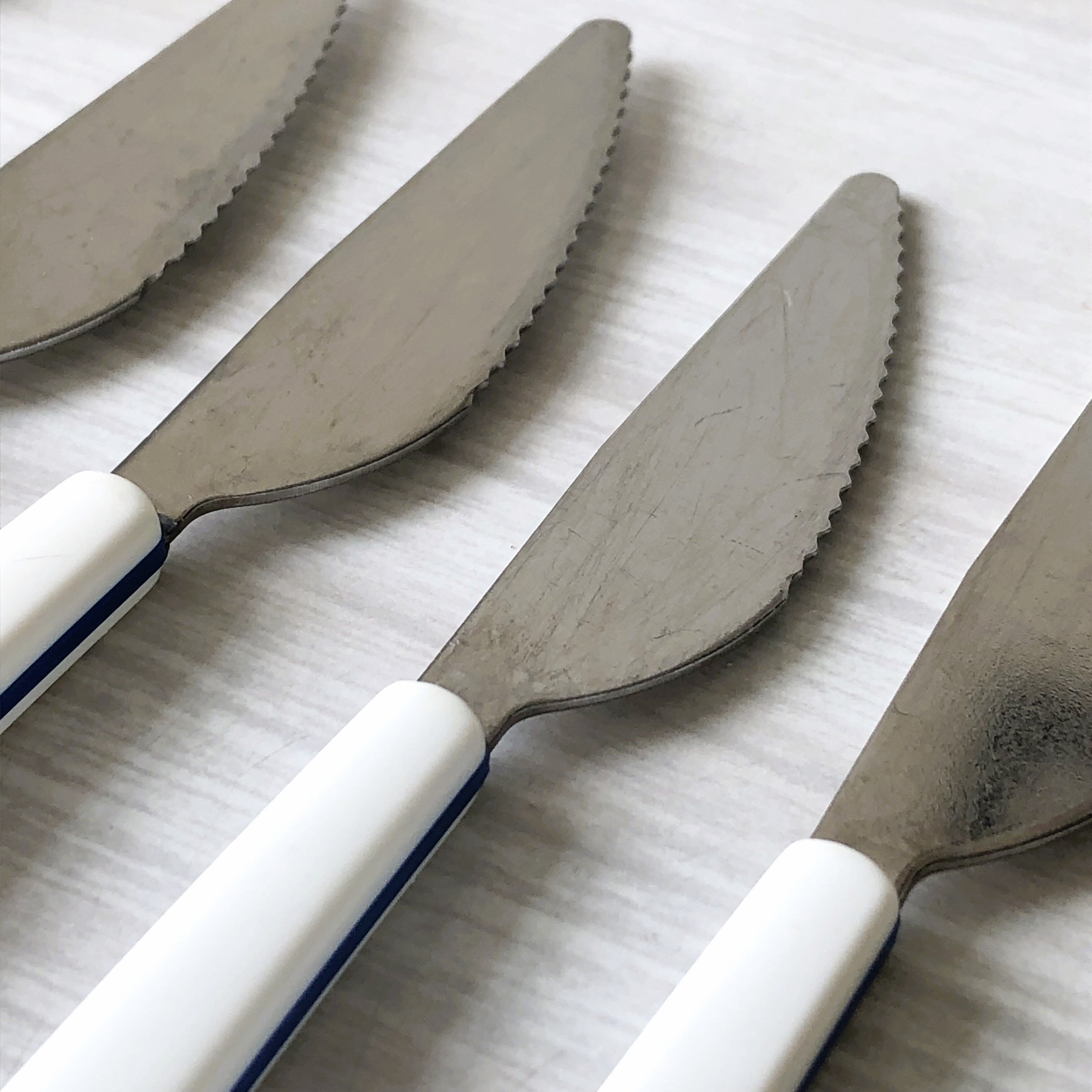 Set of 4 forks and 4 knives Air France of the 70s by Nathalie George