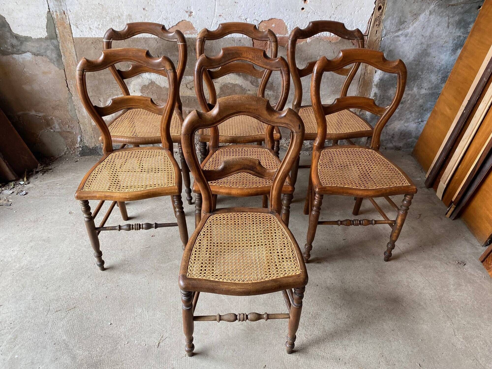 Set of 7 antique chairs canning and wood 1900s