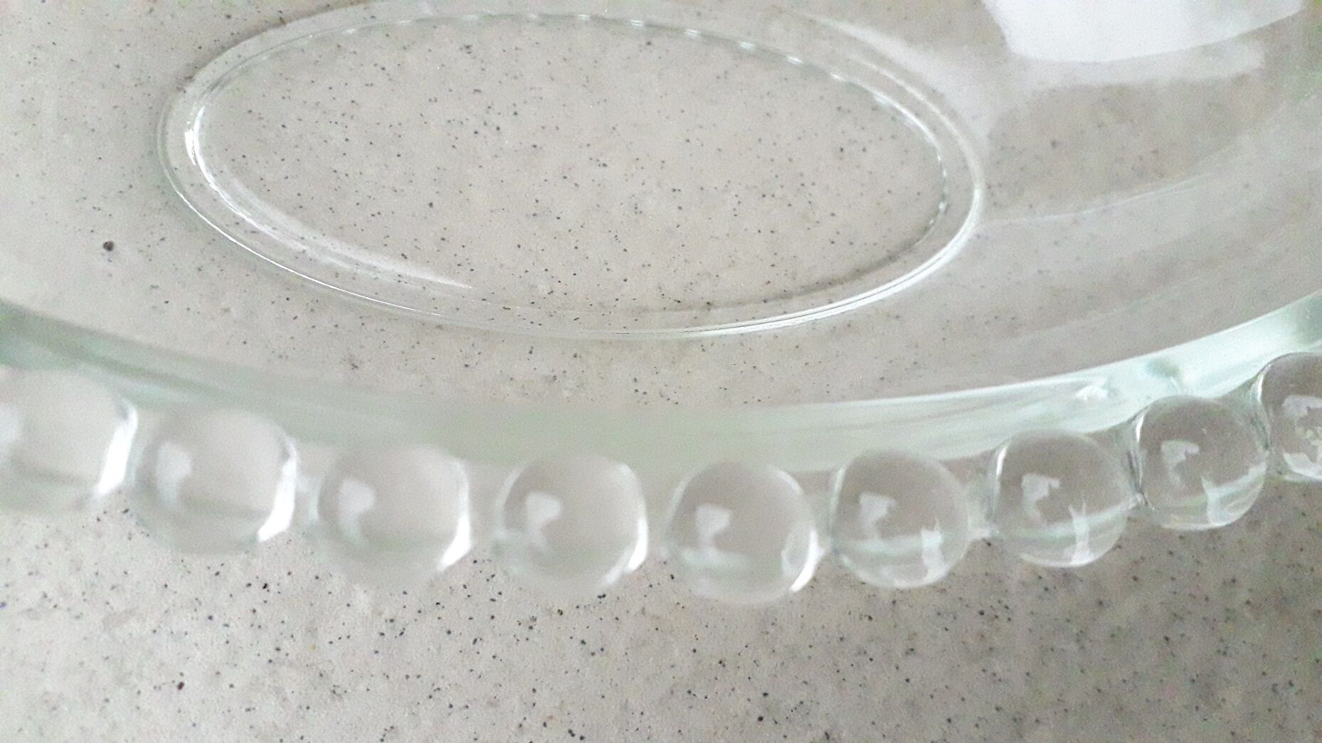 Oval flat