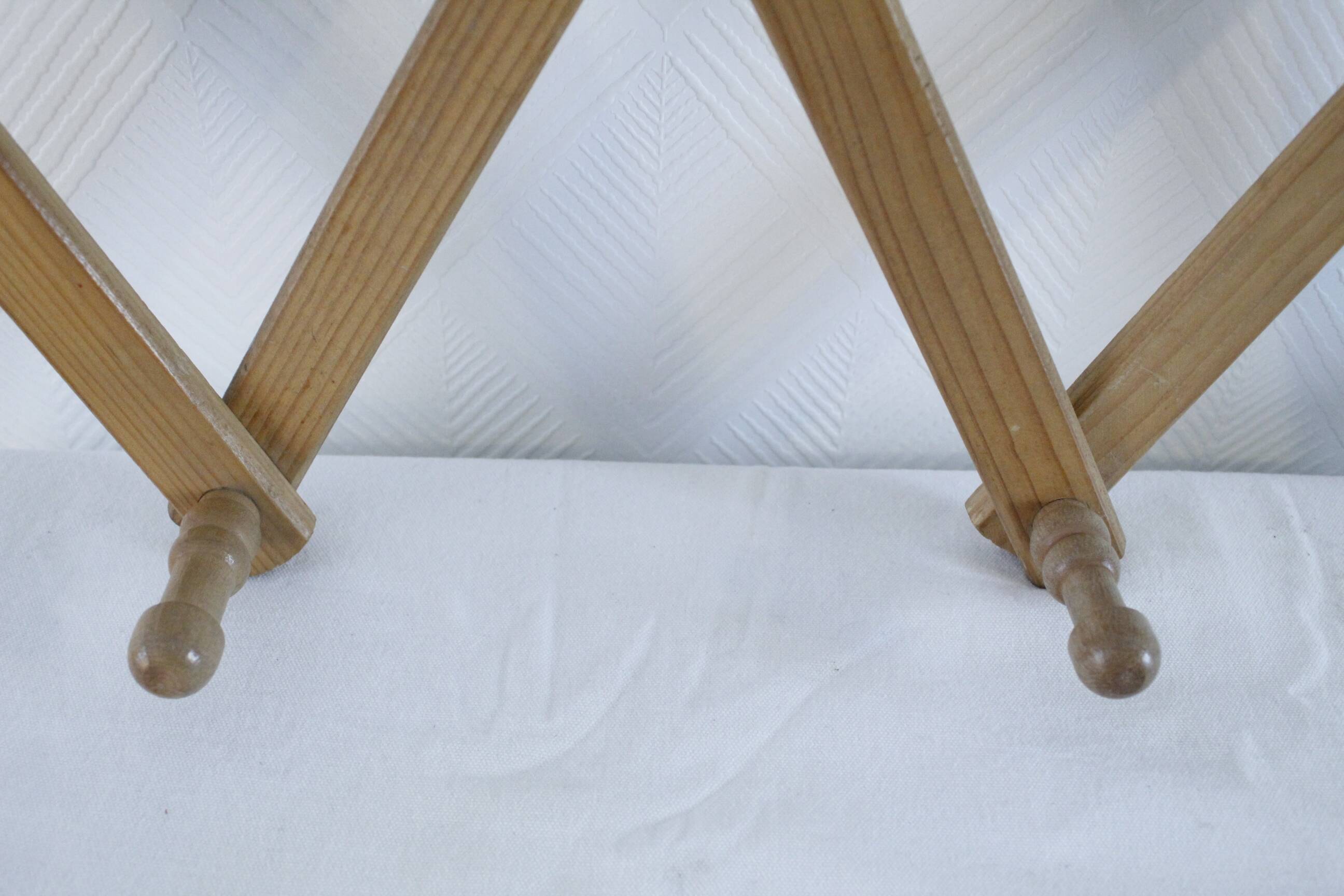 Vintage pine accordion coat rack