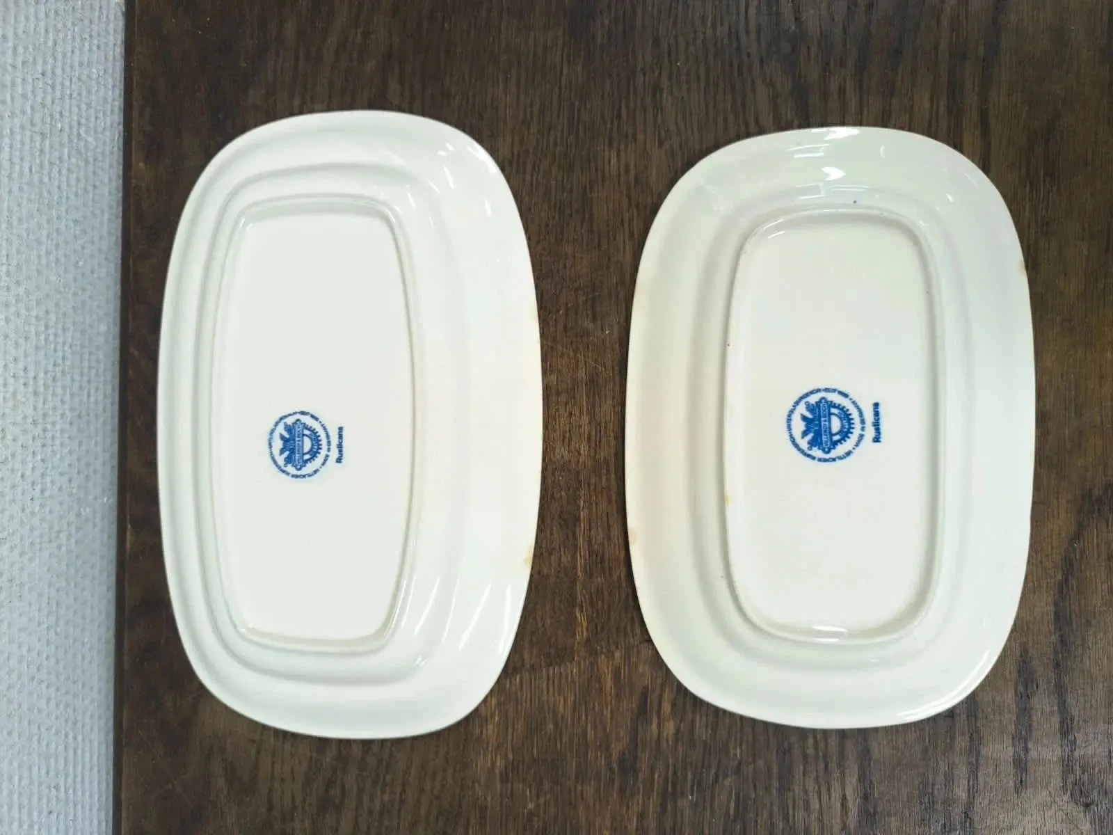Set of 2 Villeroy and Boch Rusticana Blue plates.