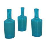 Lot de 3 fioles en verre bleu