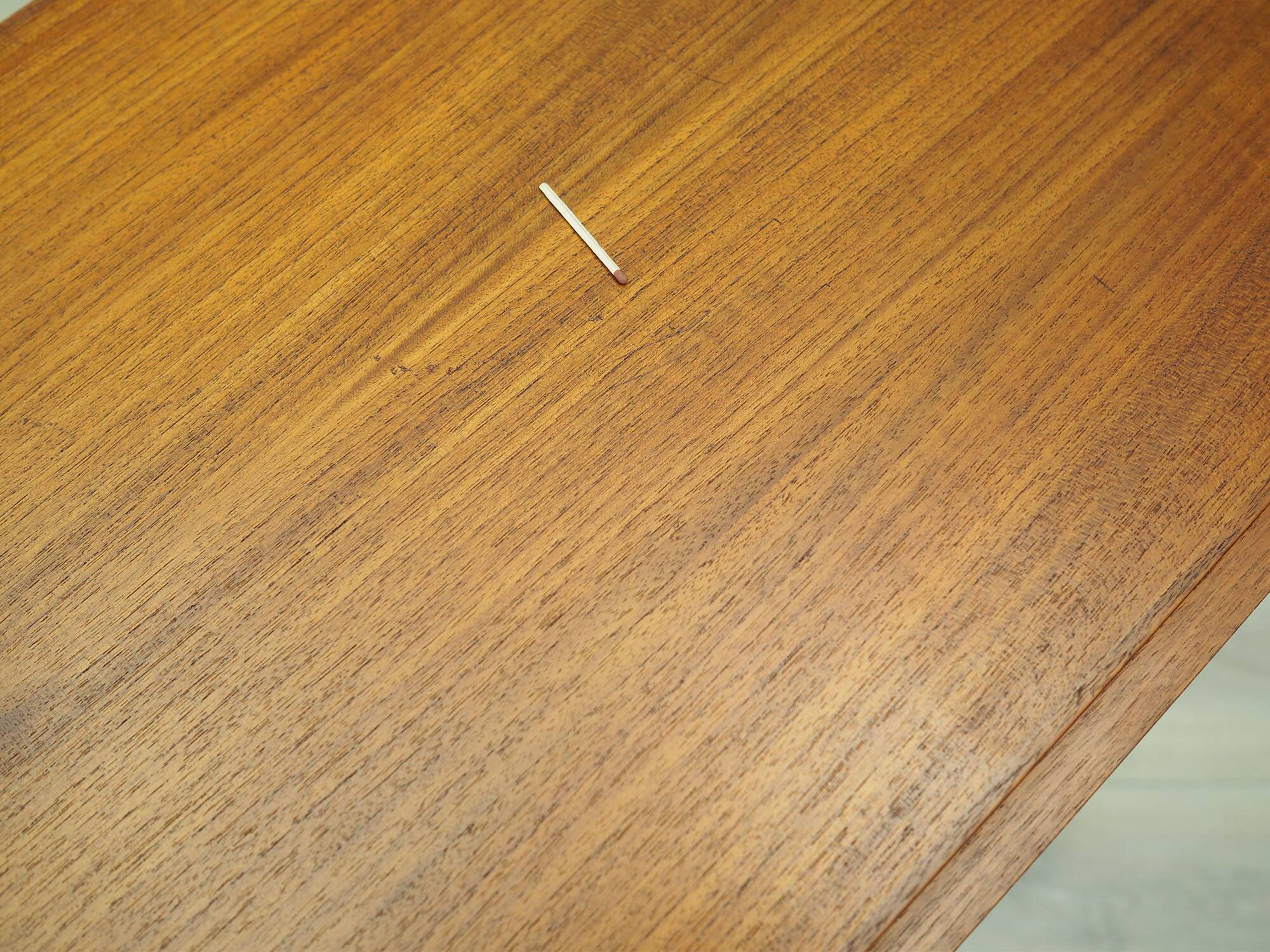Meuble en teck, design danois, années 1970, production : Danemark