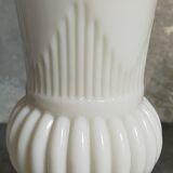 Vase balustre milk glass ancien début XXème