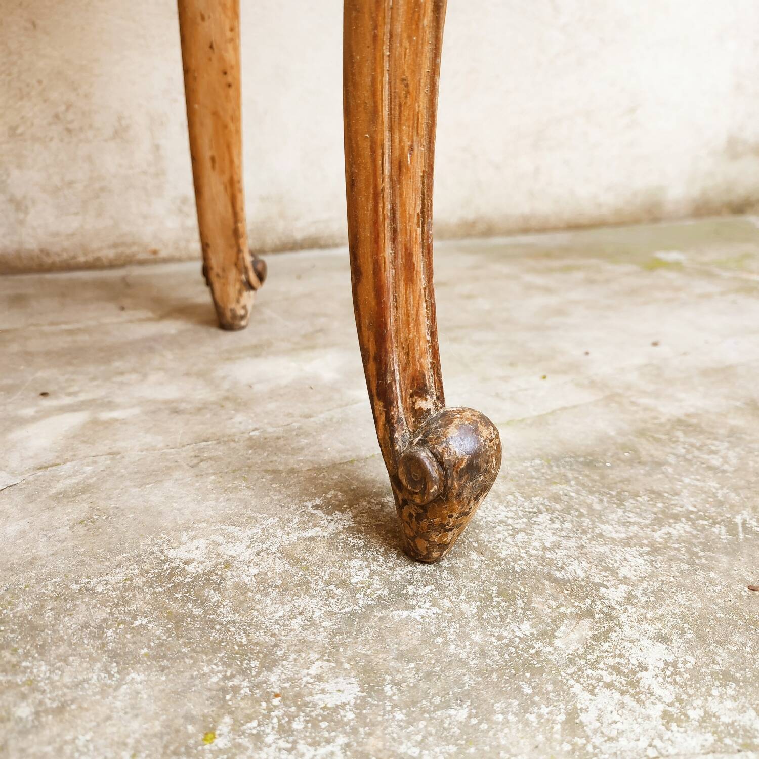 Table basse ovale baroque