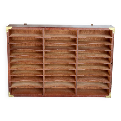Étagère murale vintage type meuble de métier - Bois et métal doré