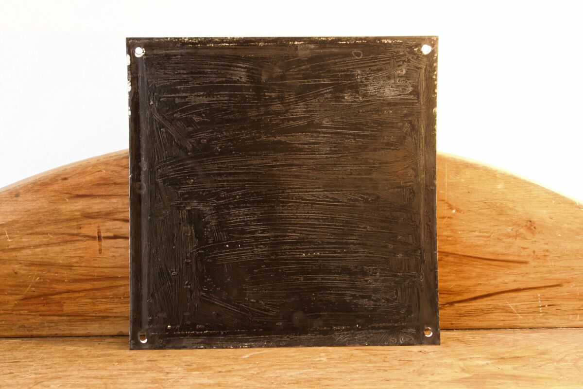 Enamelled lifeguard plaque