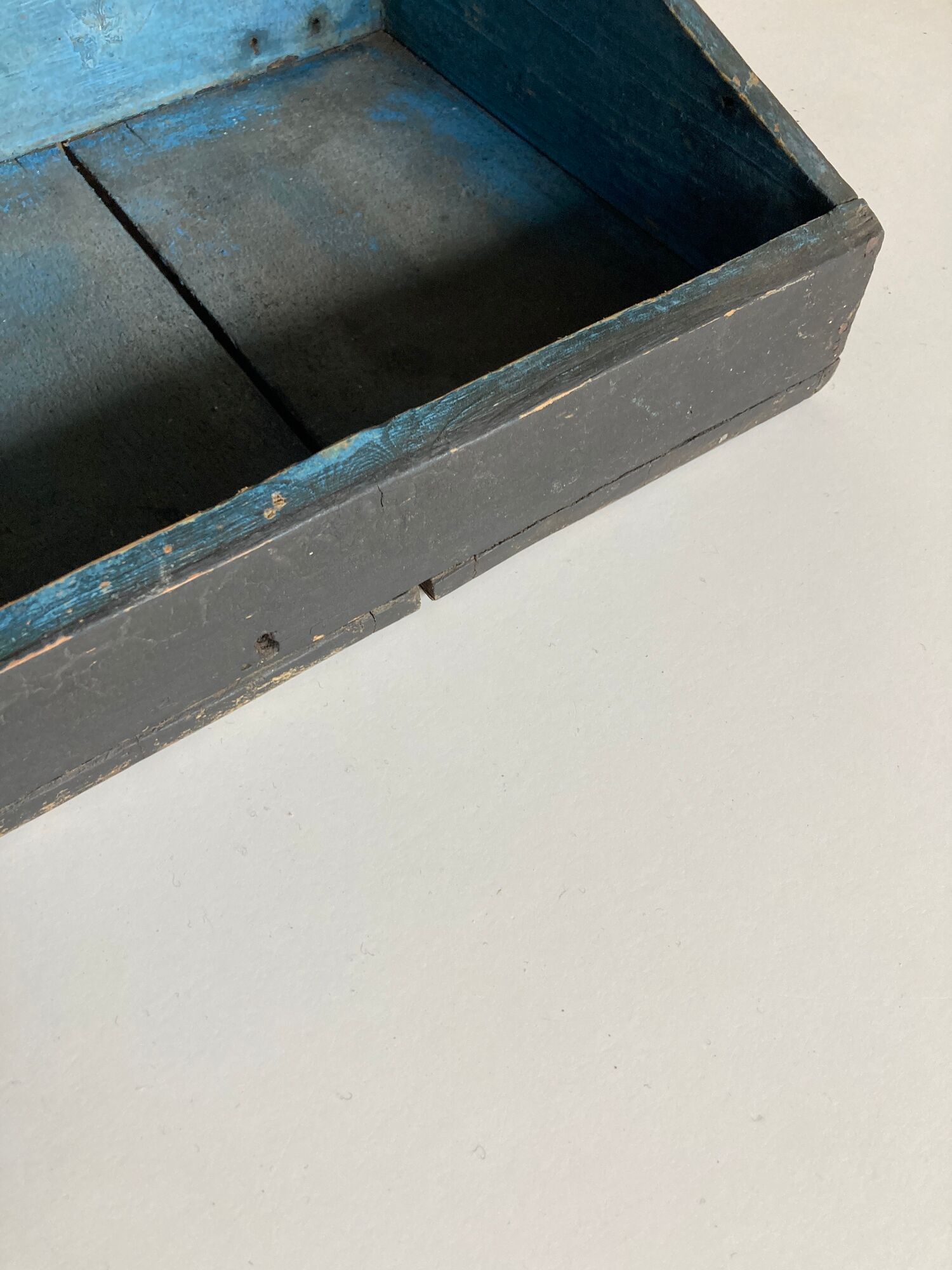 19th farm storage box in washed wooden popular arts