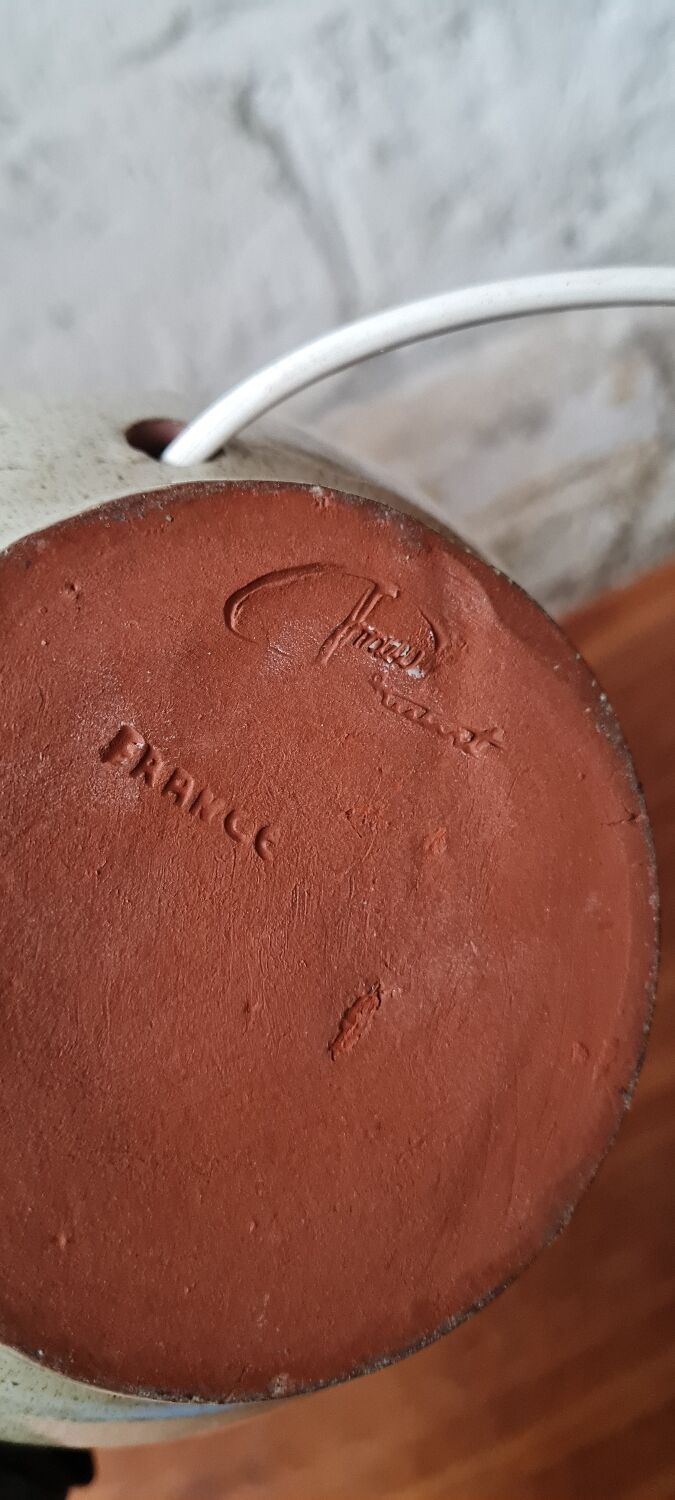 Marsh sandstone lamp