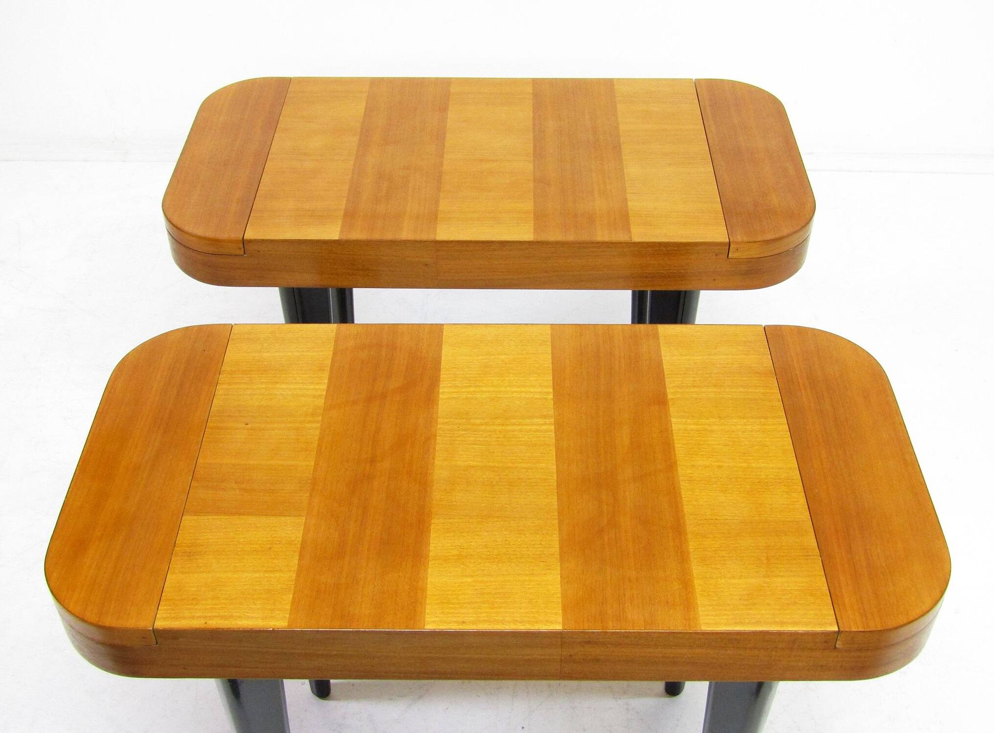 Two Paldao Line Art Deco End Tables By Gilbert Rohde For Herman Miller, C 1940