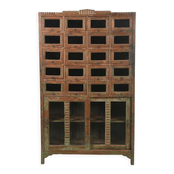 Wooden presentation cabinet with 20 glazed cupboards
