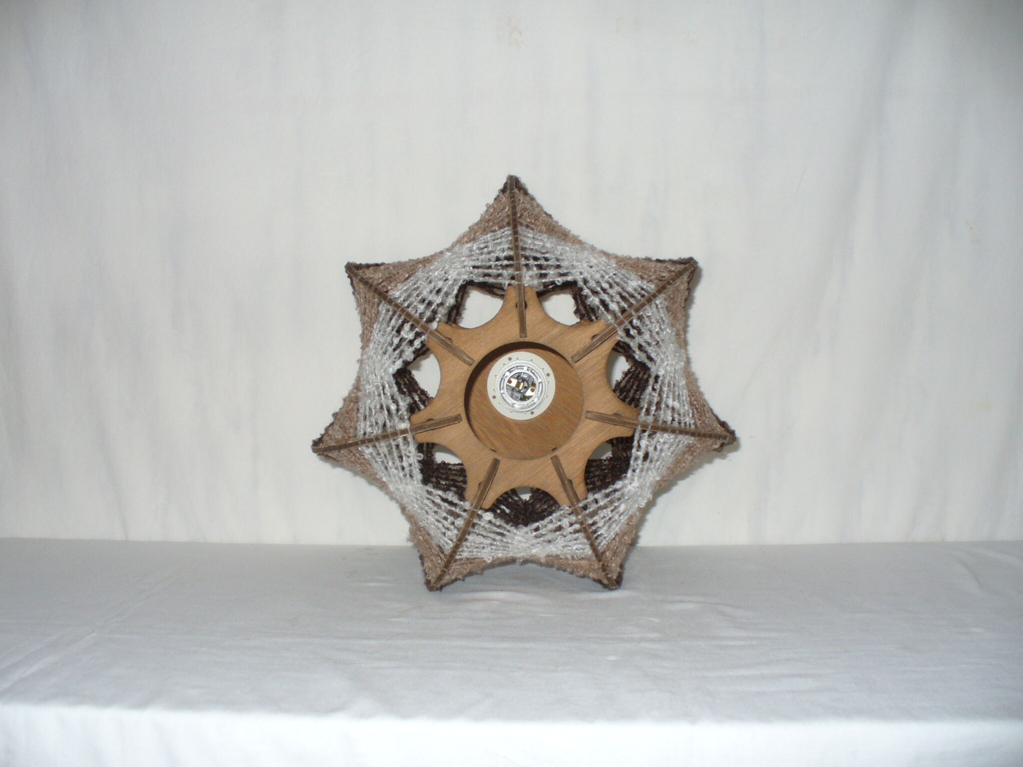 Suspension scandinave fil des années 60-70