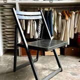 Black wooden folding chair