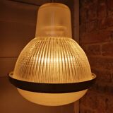 Holophane sphere suspension