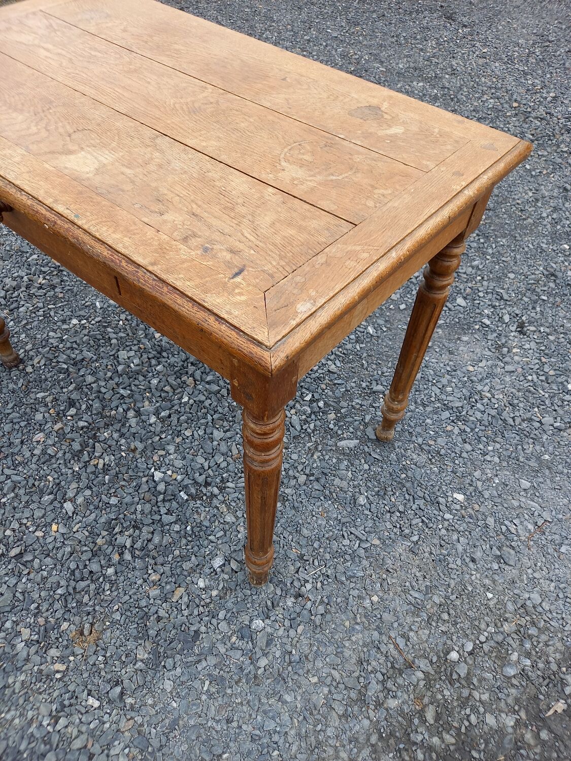 Old oak table 1 drawer