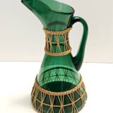 Pichet/vase vert en verre soufflé à la main et osier, Empoli, Italie