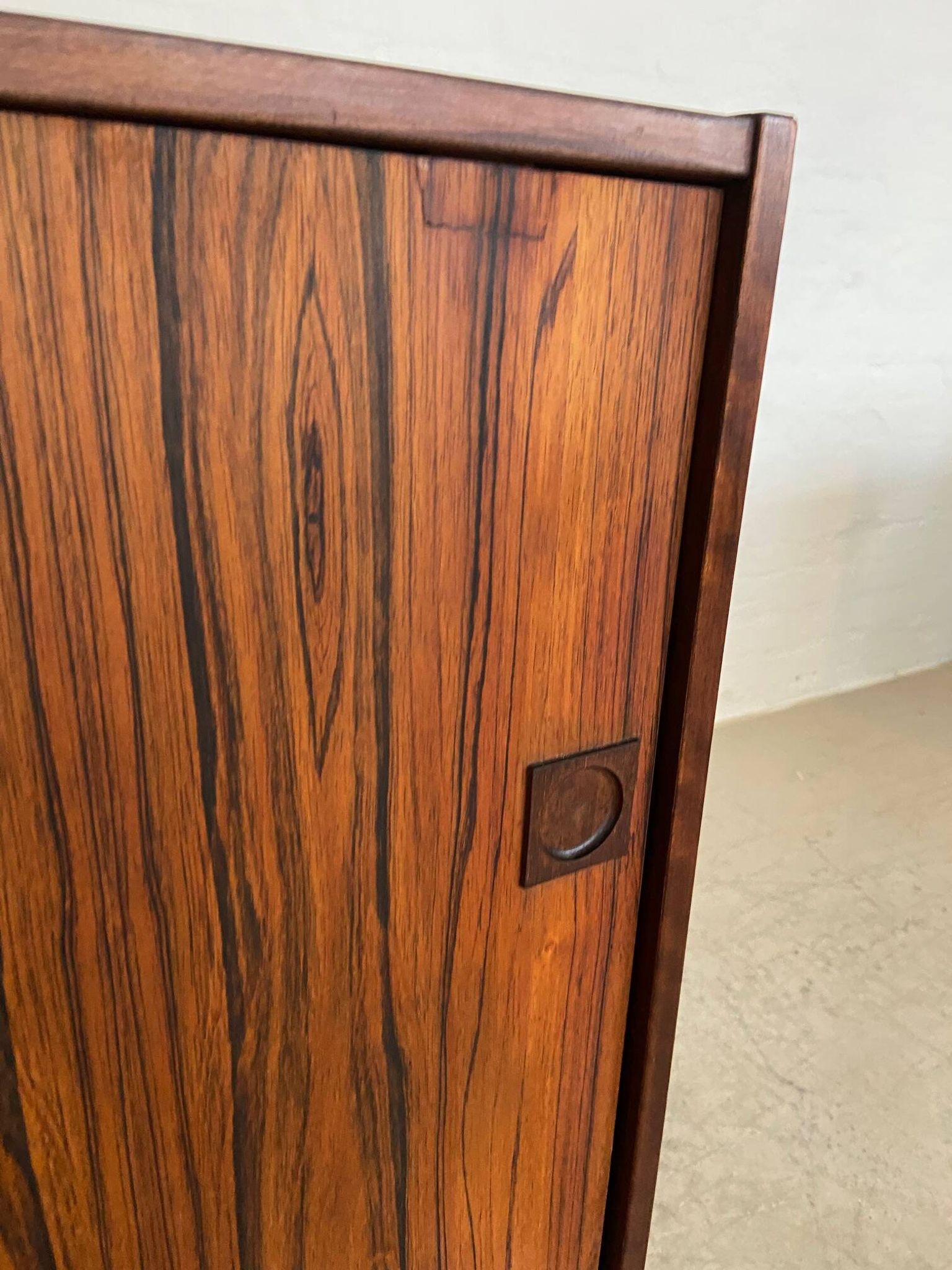 VINTAGE RETRO DANISH MID CENTURY ROSEWOOD SIDEBOARD 1960,S
