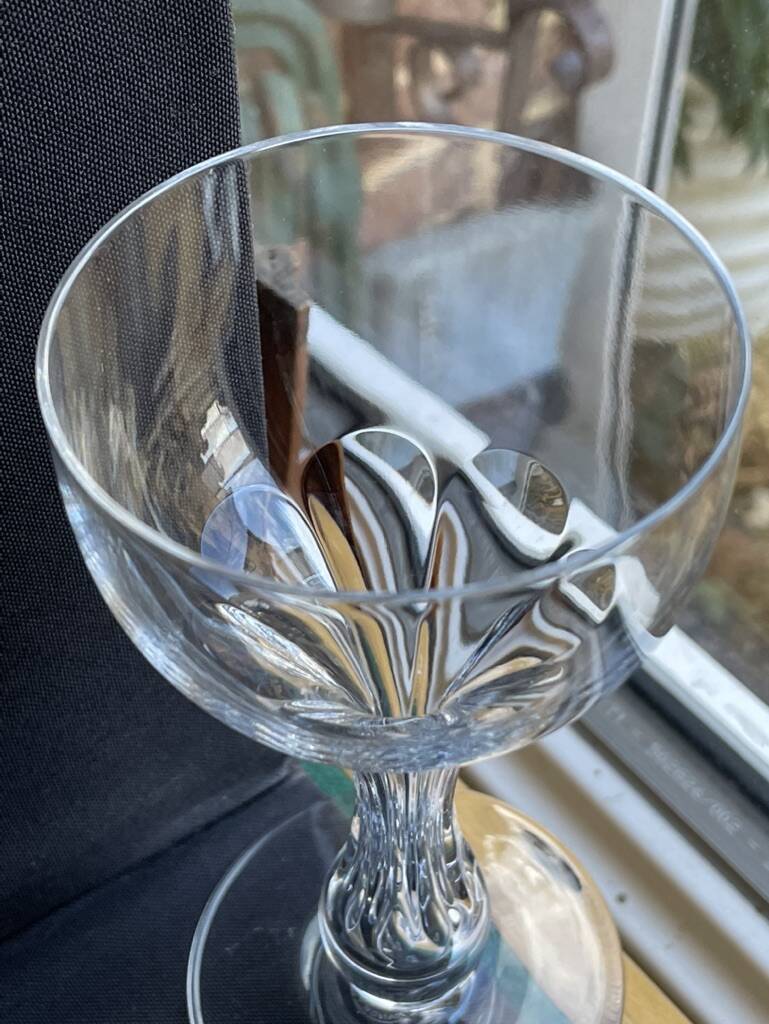 5 hollow foot champagne glasses – bayel cristallerie royale de champagne