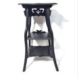 Art nouveau fifth wheel with three levels in black