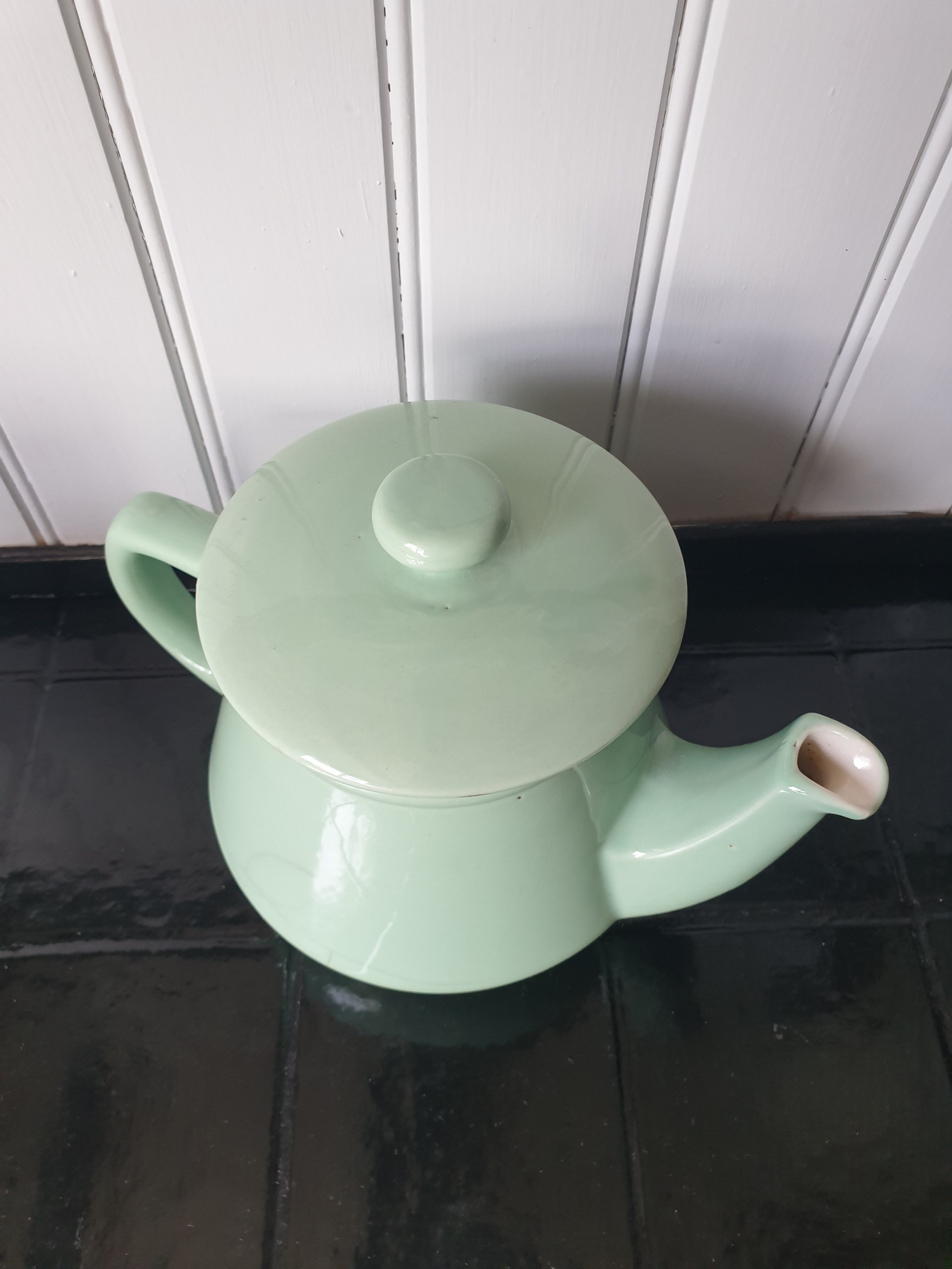 Vintage teapot 50-60s pastel green