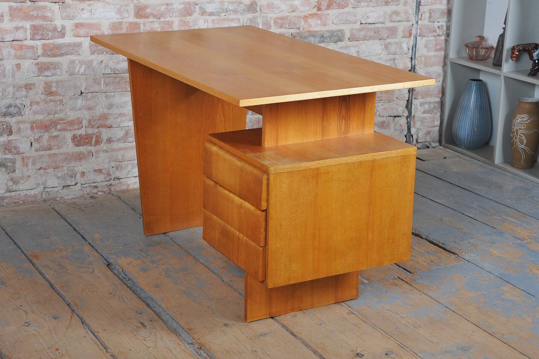 Mid-Century Writing Desk in Oak by B. Landsman, Czech, 1950s