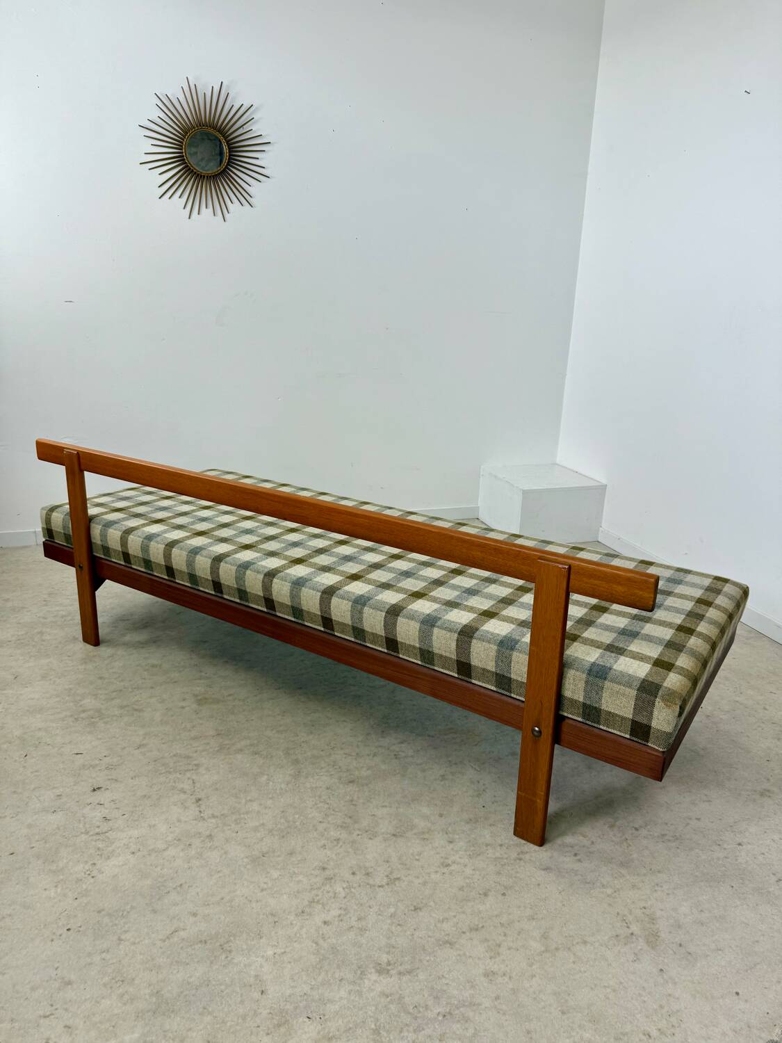 Ancien canapé Daybed scandinave "Svane", Haldor Vik et Ingmar Relling par Ekornes design scandinave Norvège 1960