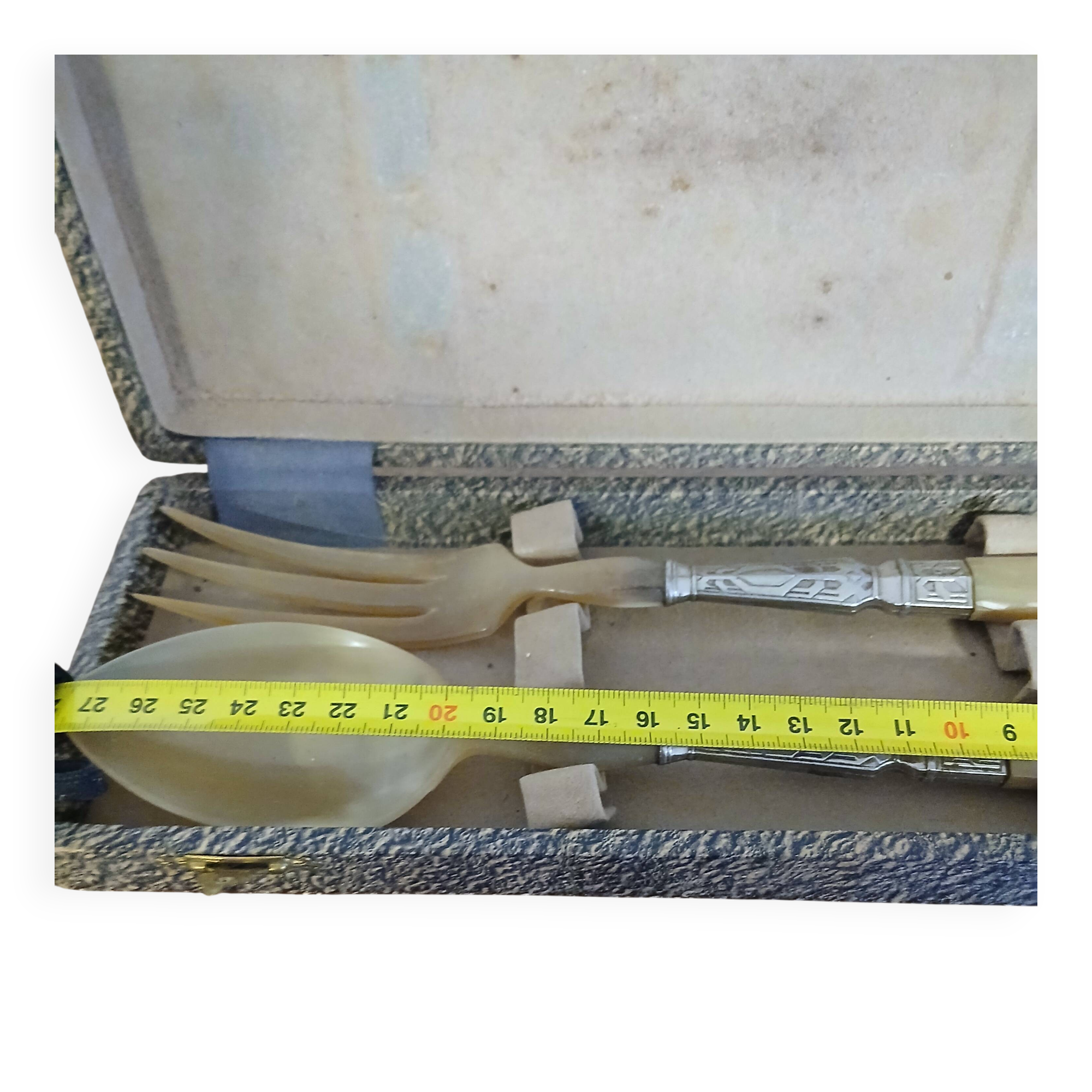 antique salad server