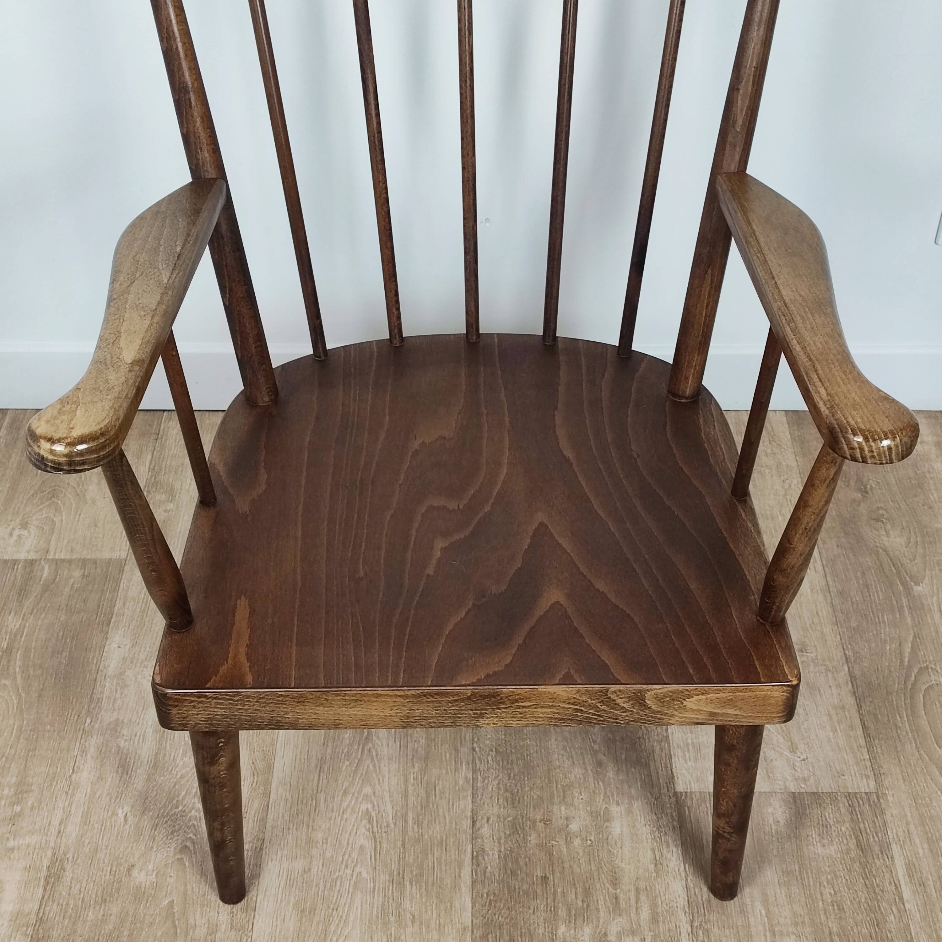 Baumann 60' fan armchair