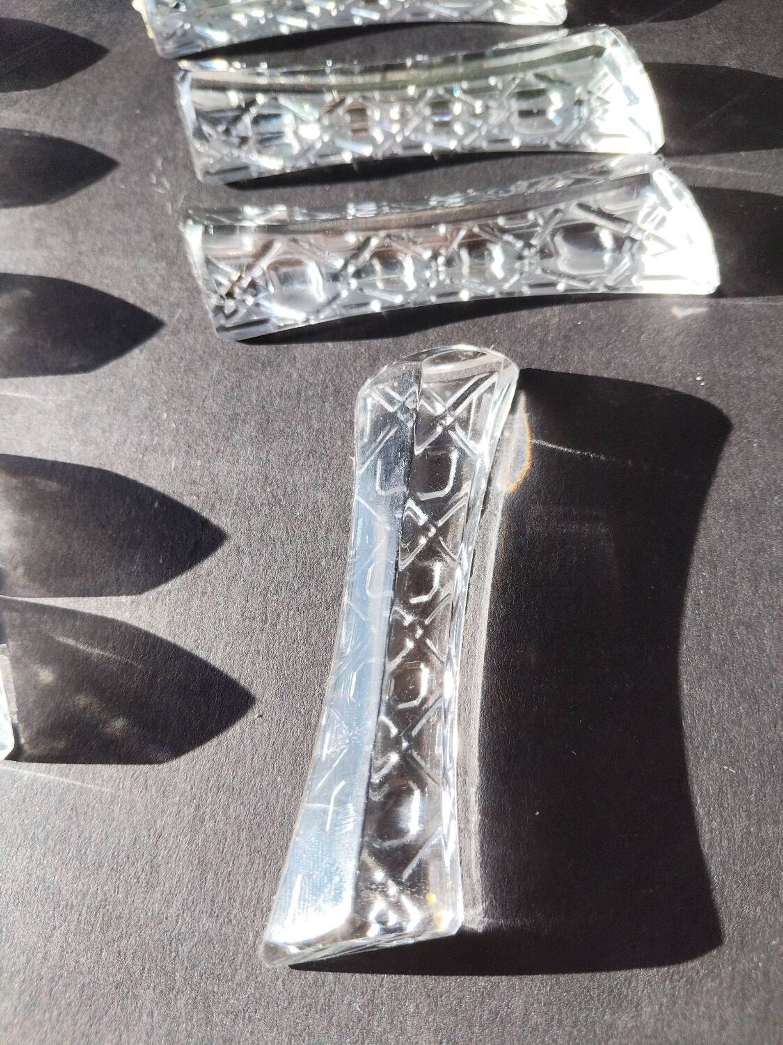 Set of 12 lead crystal knife rests