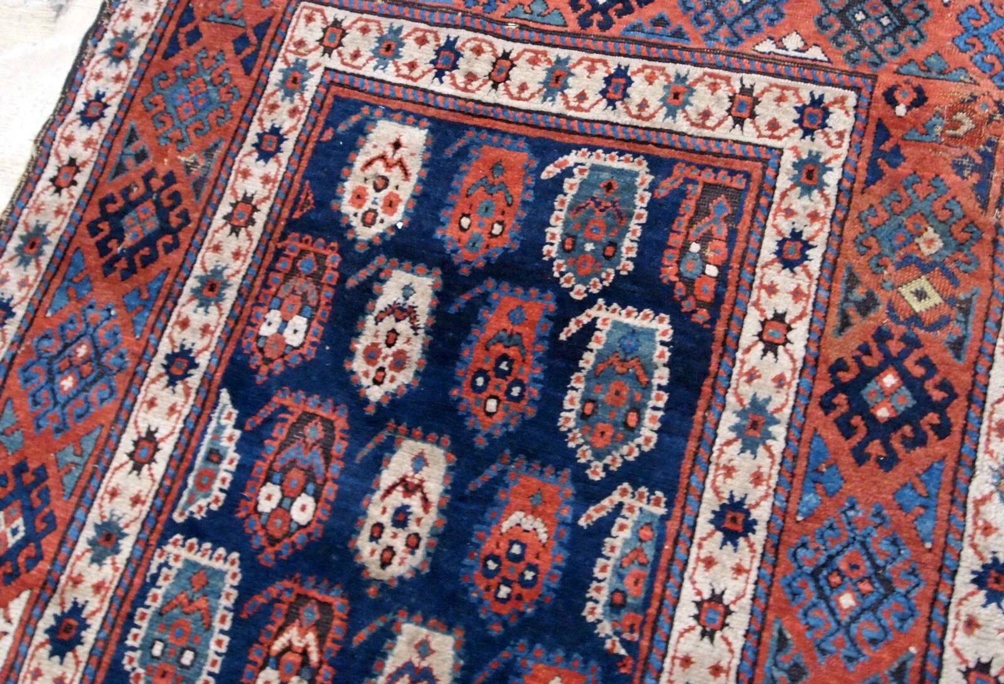 Handmade antique Caucasian Kazak rug 4.1' x 6.3' (125cm x 192cm) 1870s - 1B665