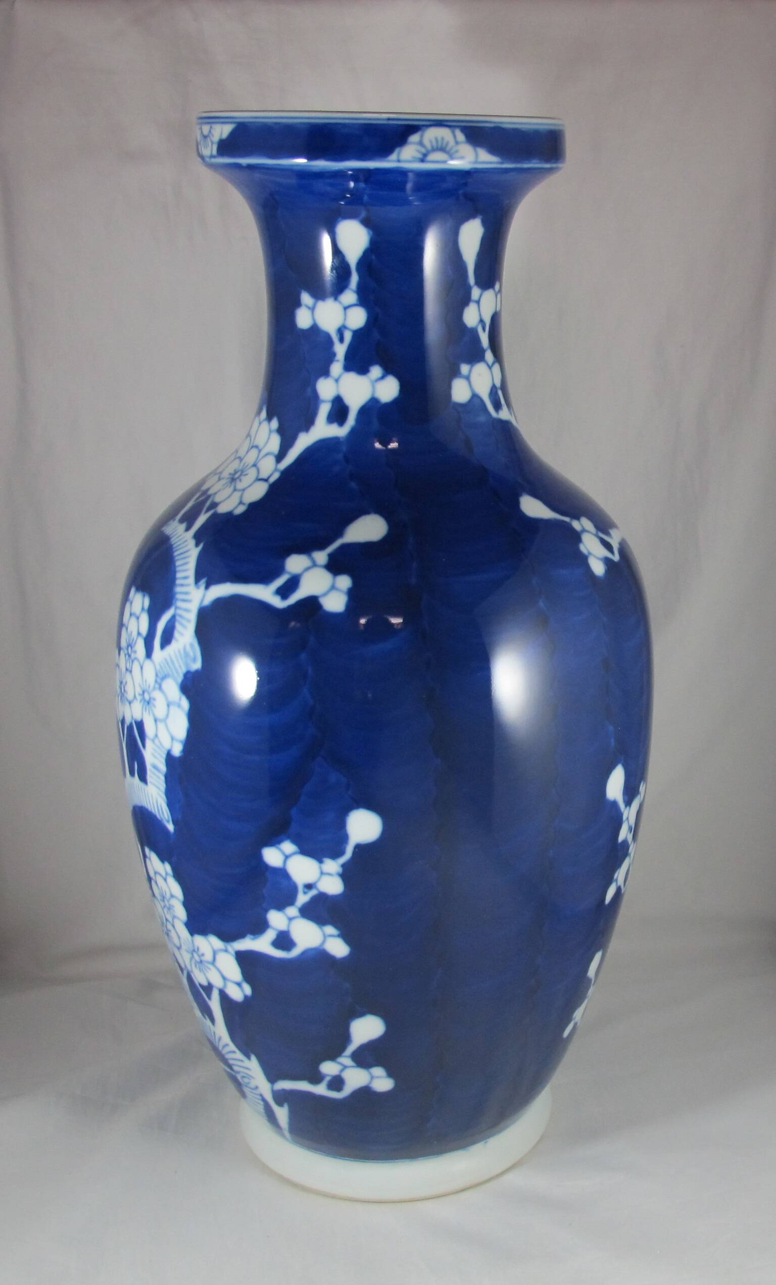 large blue and white porcelain vase Chinese China