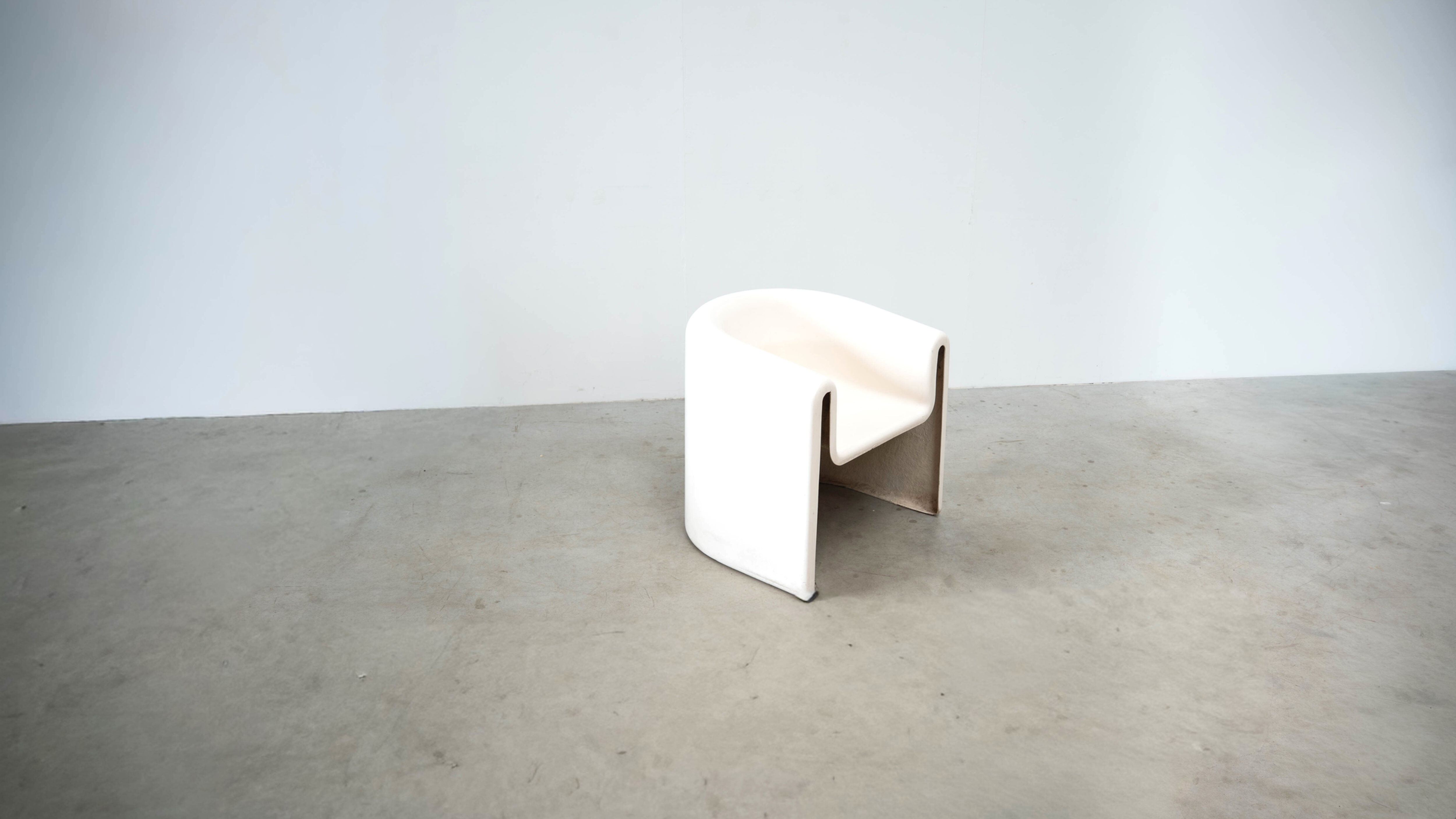 Melaina chair designed by Rodolfo Bonetto for Driade