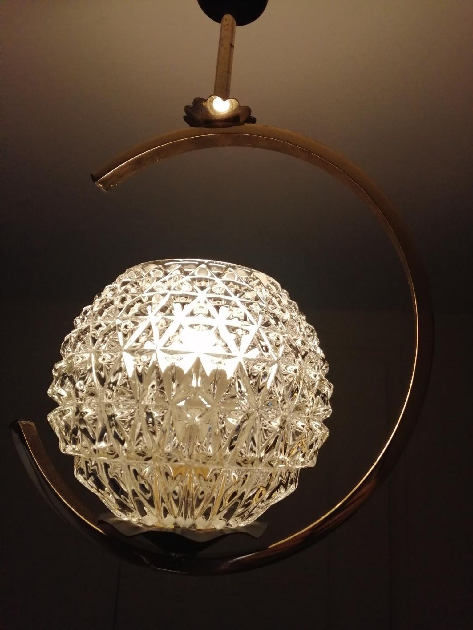 Suspension années 60 cristal et métal