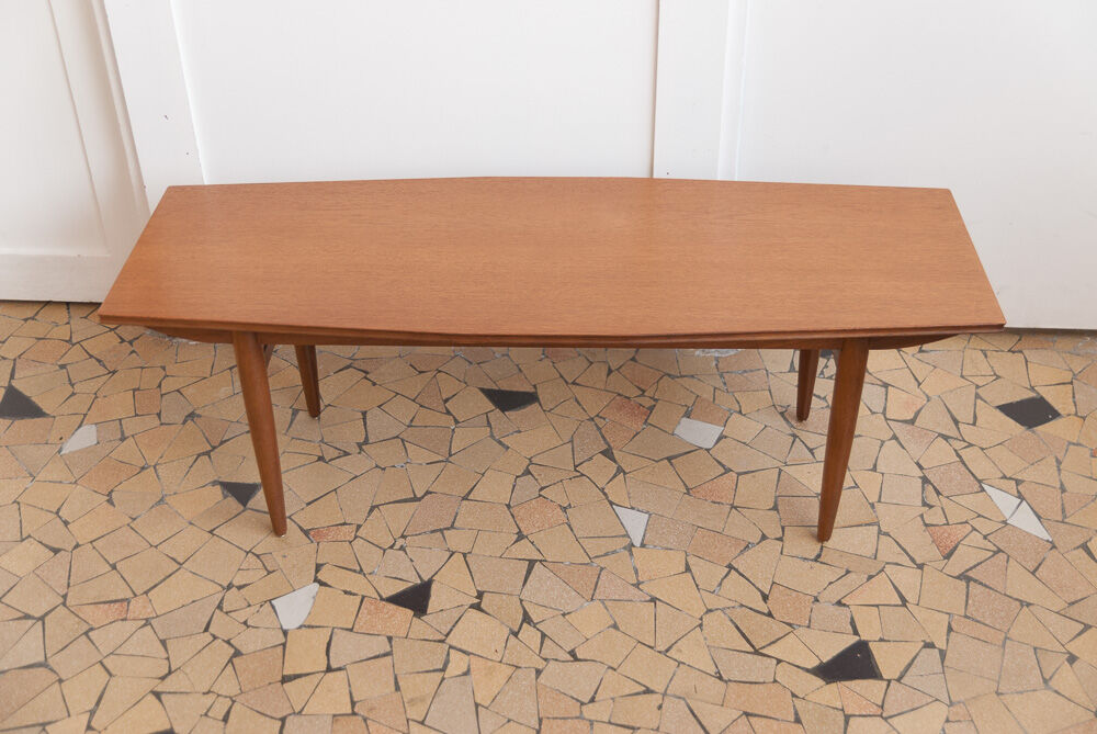 Scandinavian coffee table spindle feet