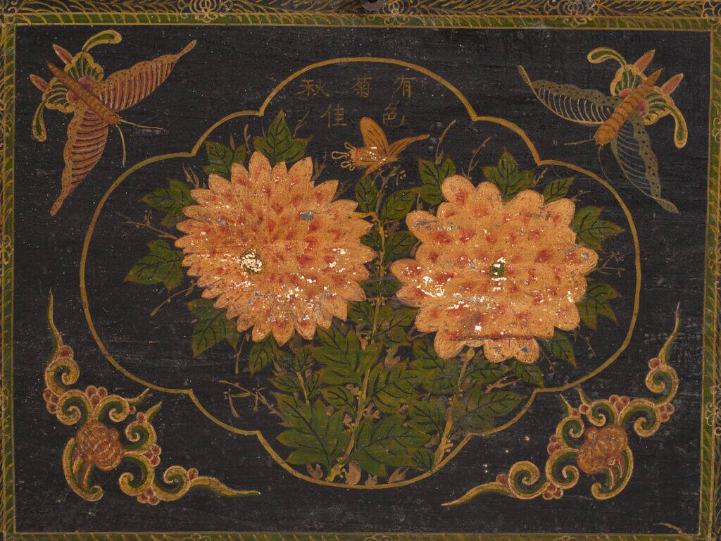 Antique Chinese chest painted in pine wood – China, circa 1900