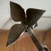 Silver-plated metal flower candle holder