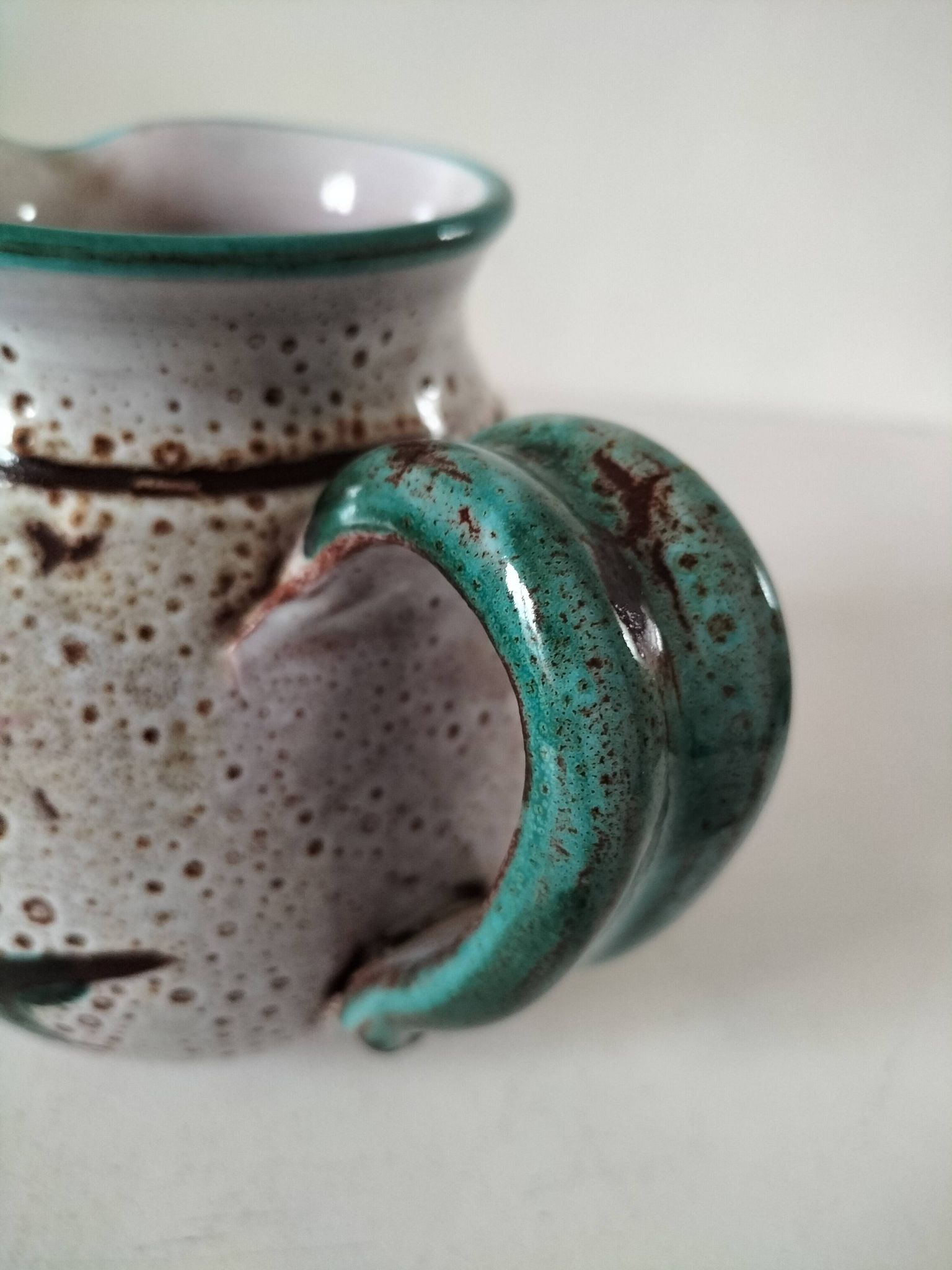 Jug design thistle André Georges Pougues les Eaux