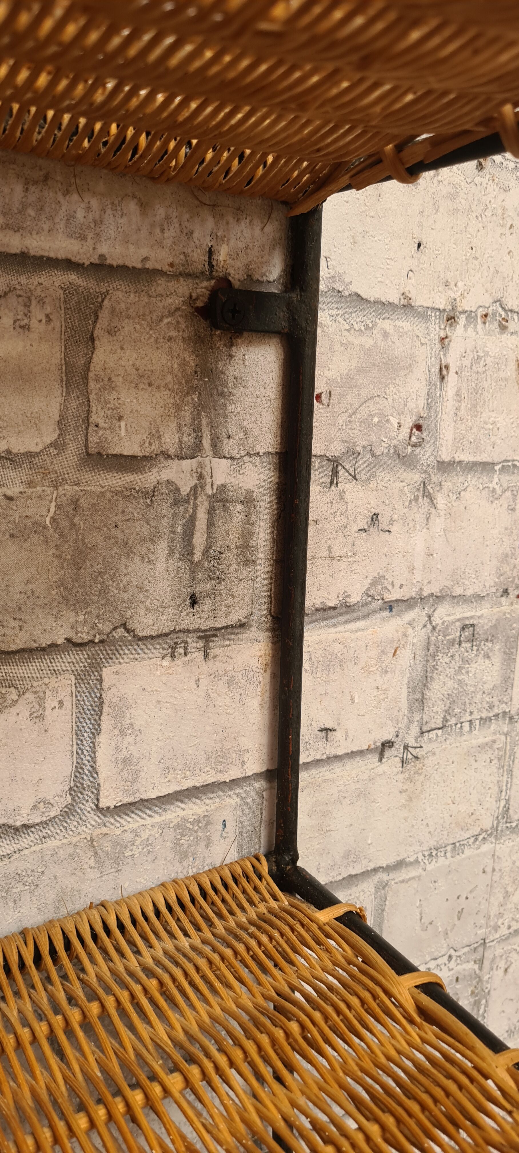 Wall shelf or stand metal and rattan 1950 a 70