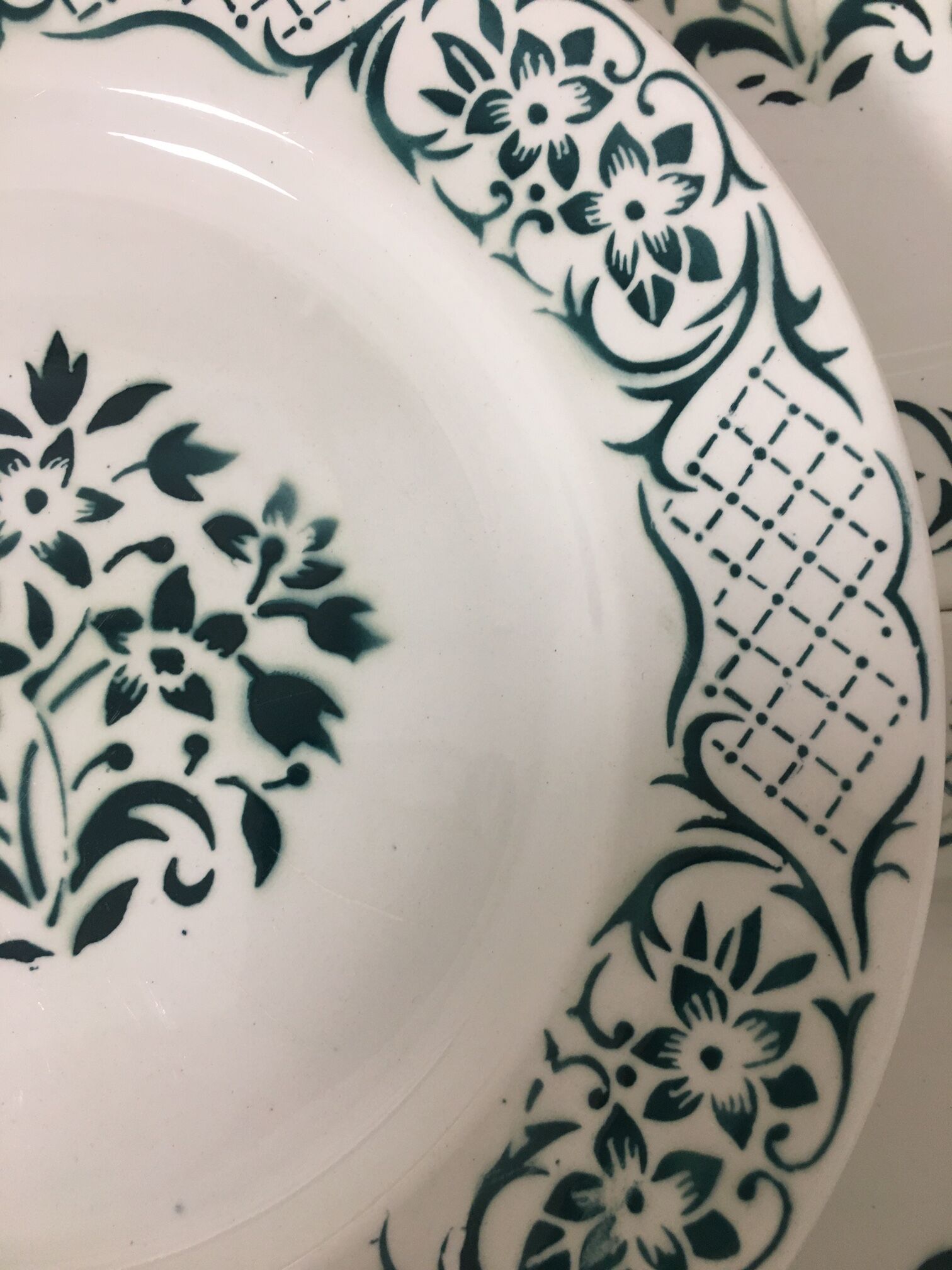 6 flat plates Digoin Sarreguemines model "Versailles"