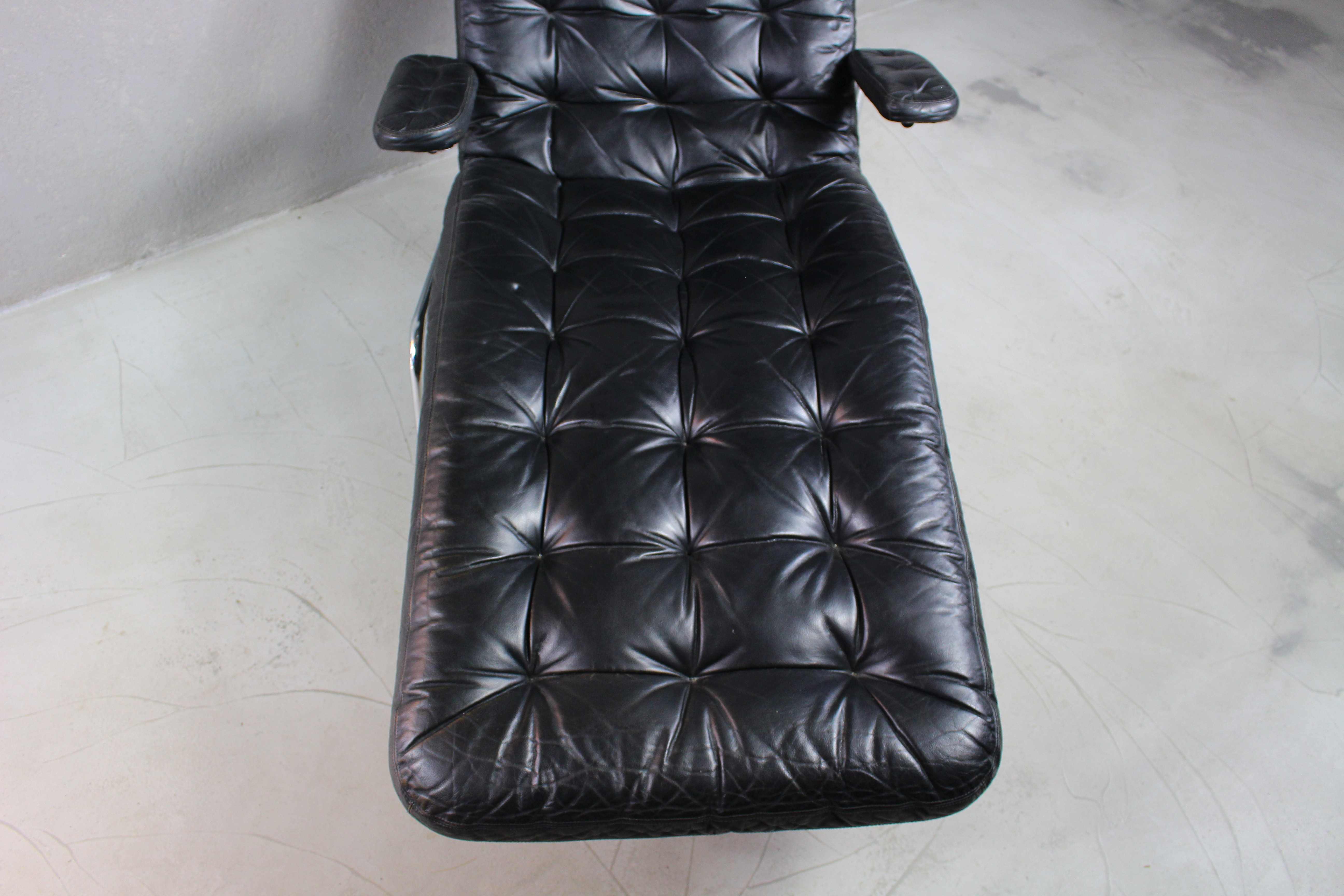 1970s Swedish Leather Chaise by Sam Larsson for DUX