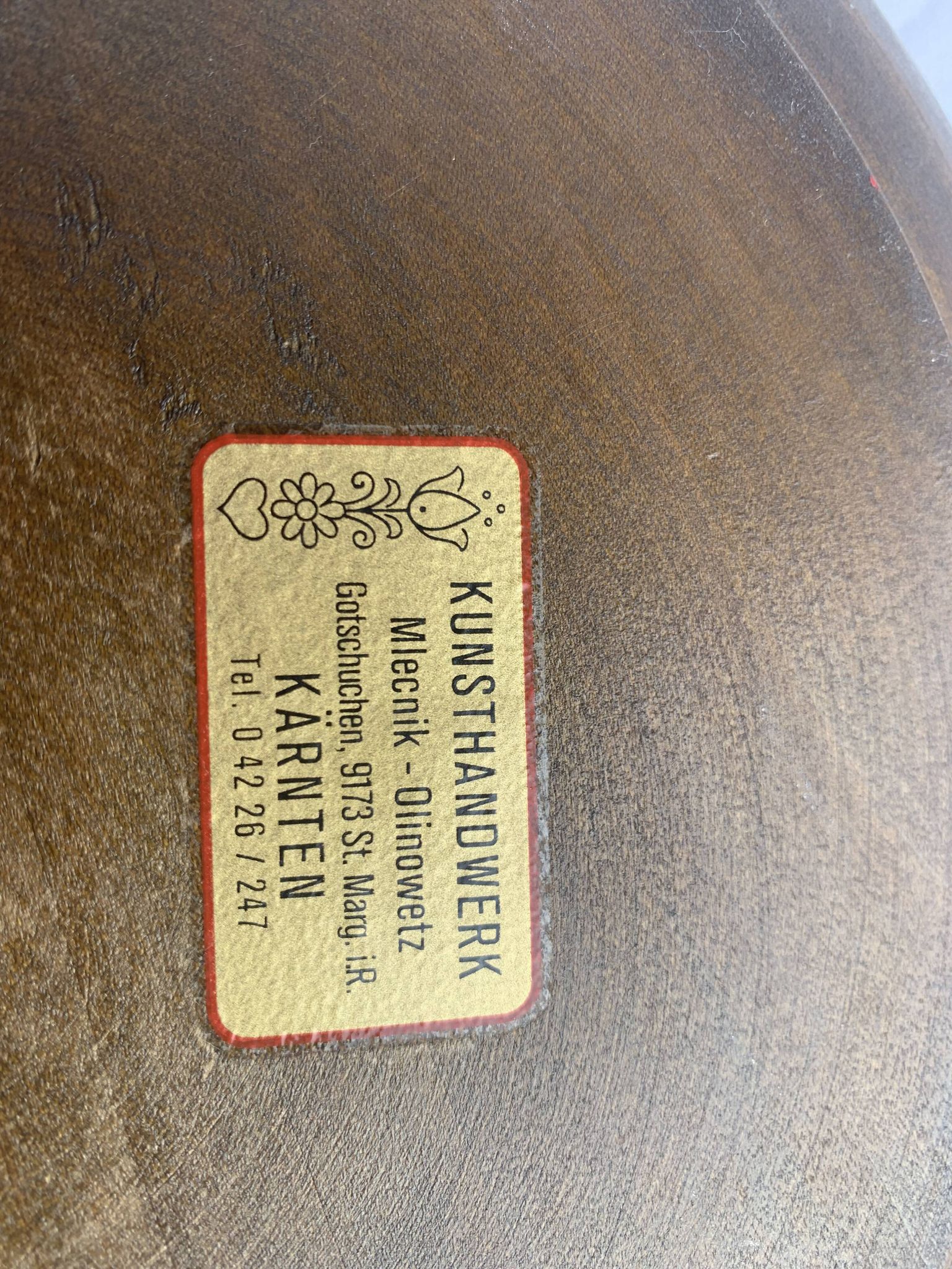 Assiette en bois peinte à la main de karnten Autriche vintage
