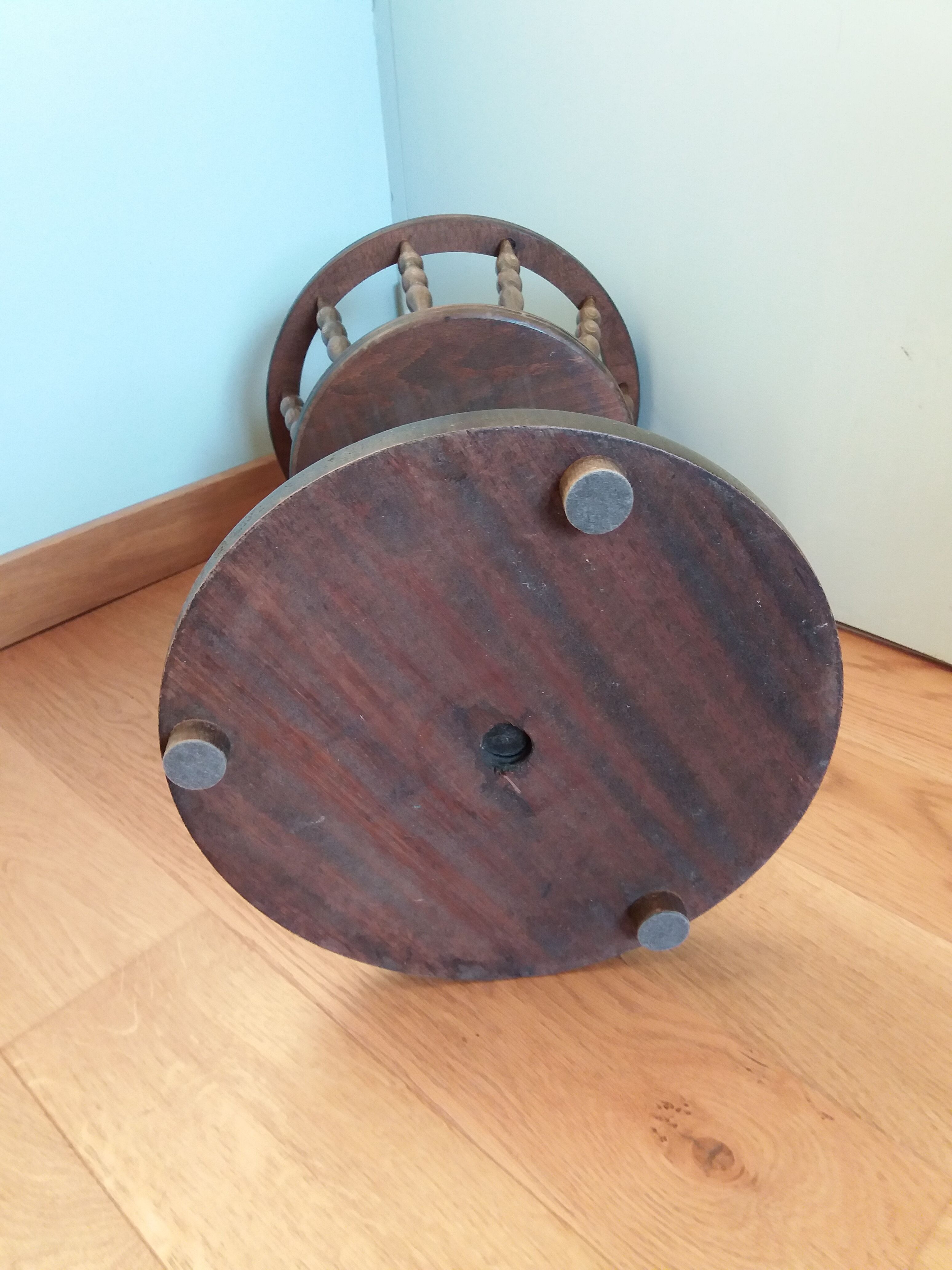 Worker or plant carrier